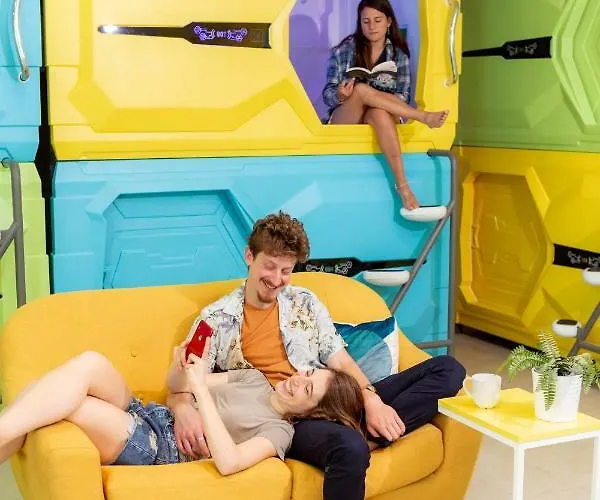 Capsule Inn